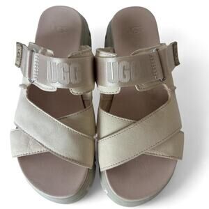 Ugg ashton platform sandal slide